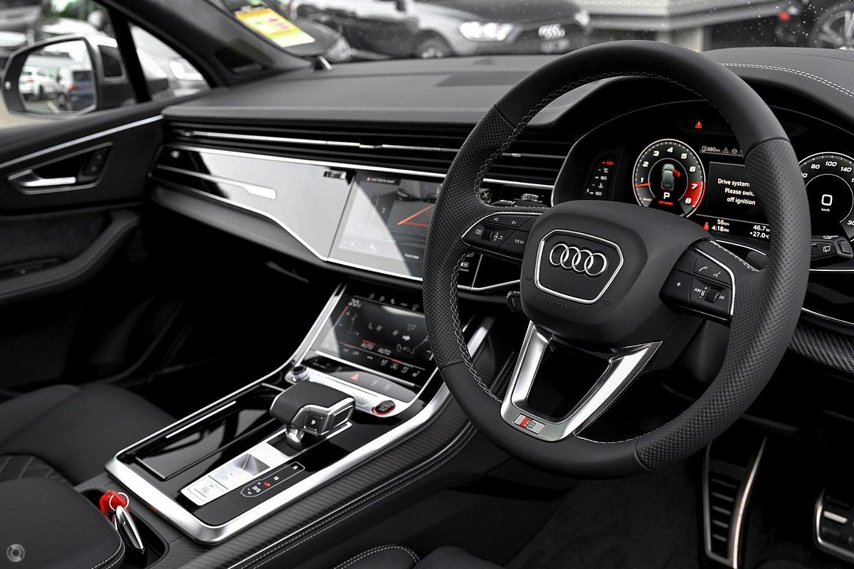 2025 Audi SQ7 TFSI 4M