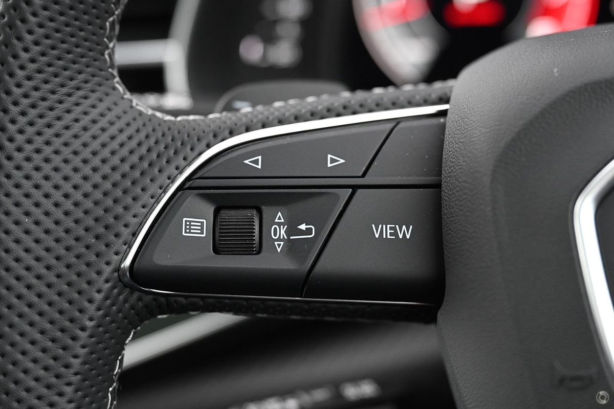 2025 Audi SQ7 TFSI 4M