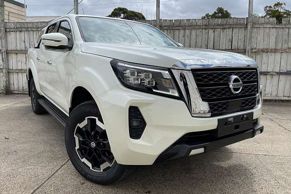 2025 Nissan Navara ST-X D23 4X4