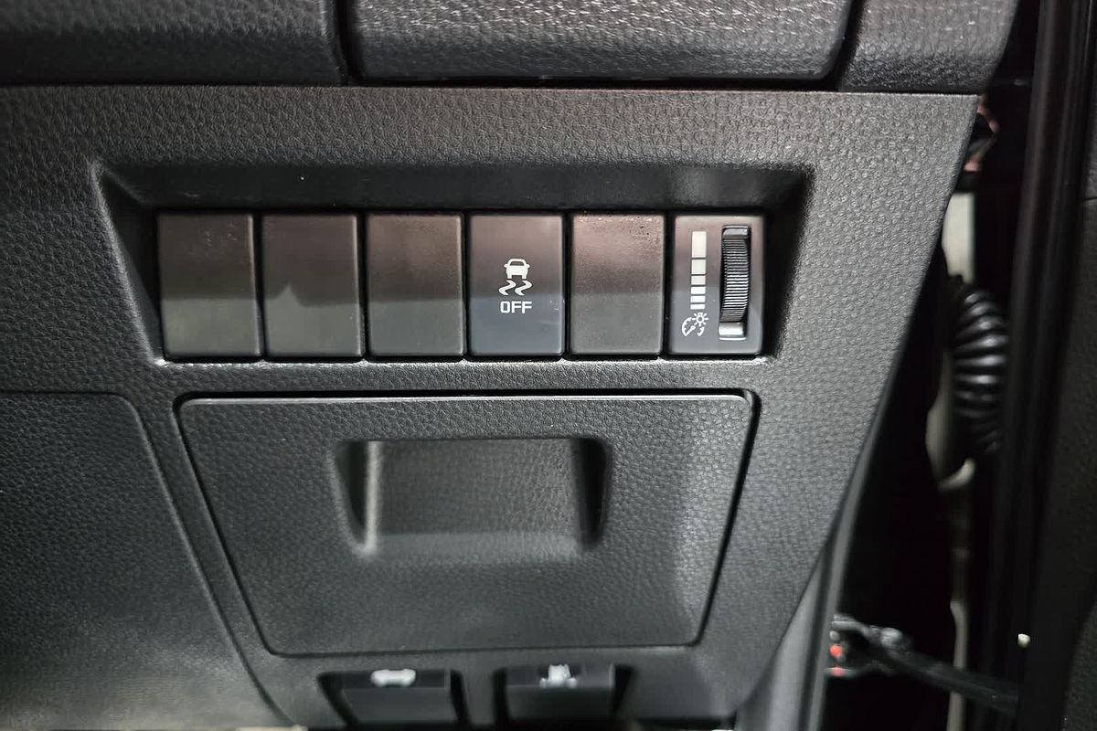 2021 Isuzu D-MAX D-MAX X-TERRAIN (4x4) TOR0022 4X4
