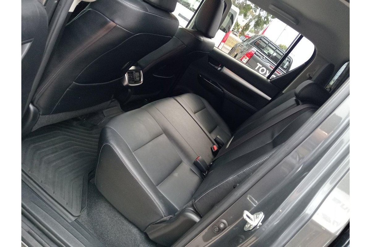 2021 Toyota Hilux SR5 GUN126R 4X4