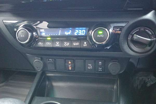2021 Toyota Hilux SR5 GUN126R 4X4