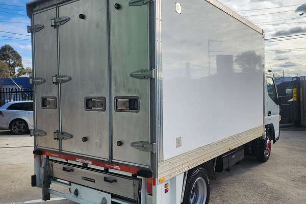 2020 Fuso Canter 515 4x2