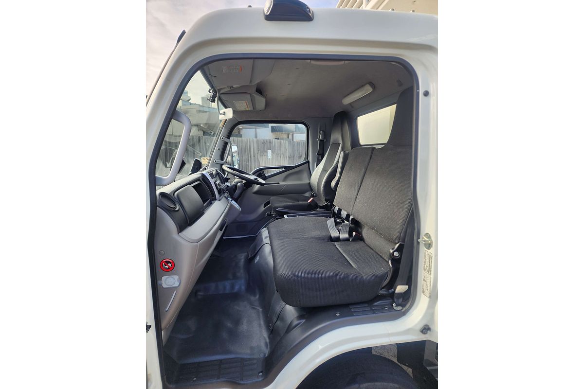 2020 Fuso Canter 515 4x2