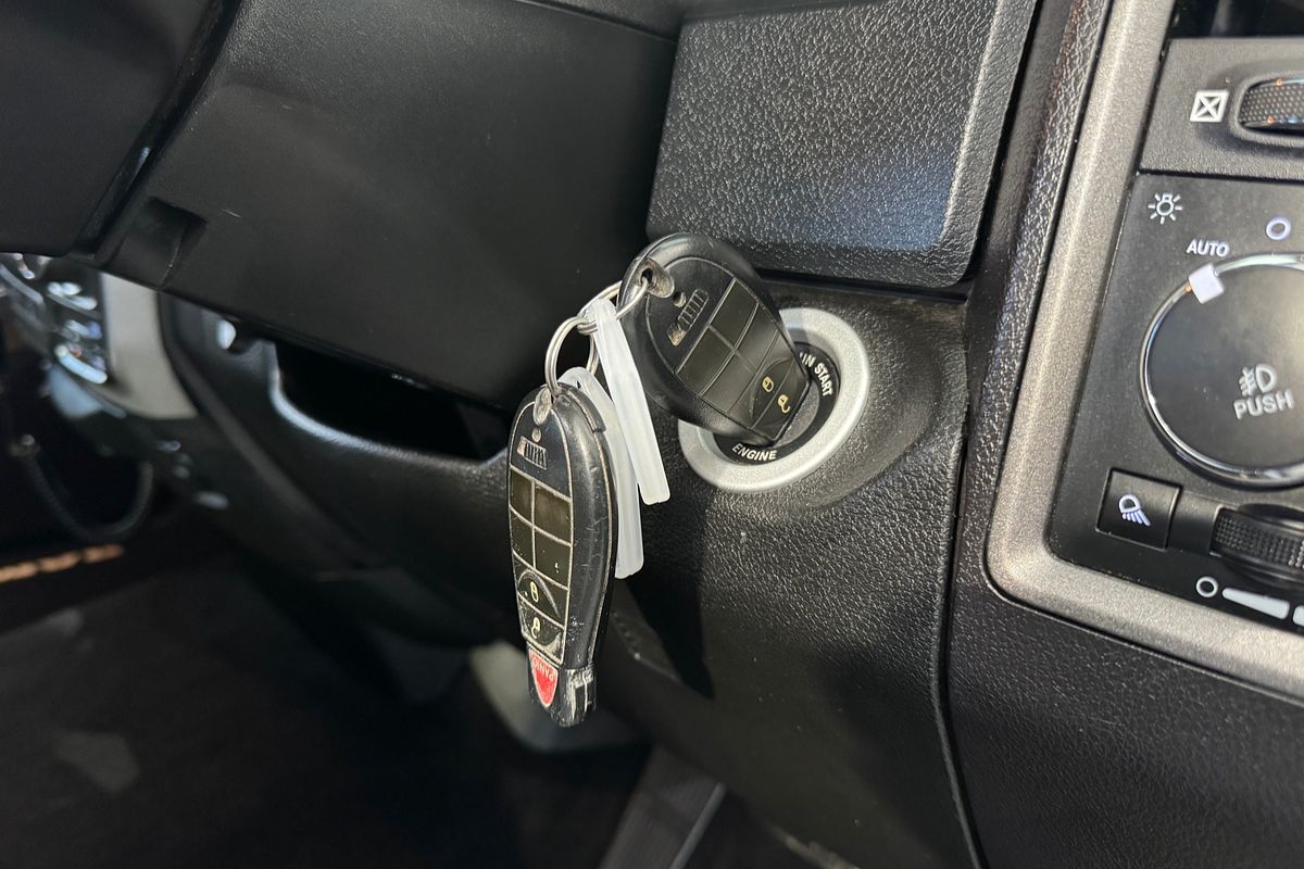 2019 RAM 1500 Express DS 4X4 SWB