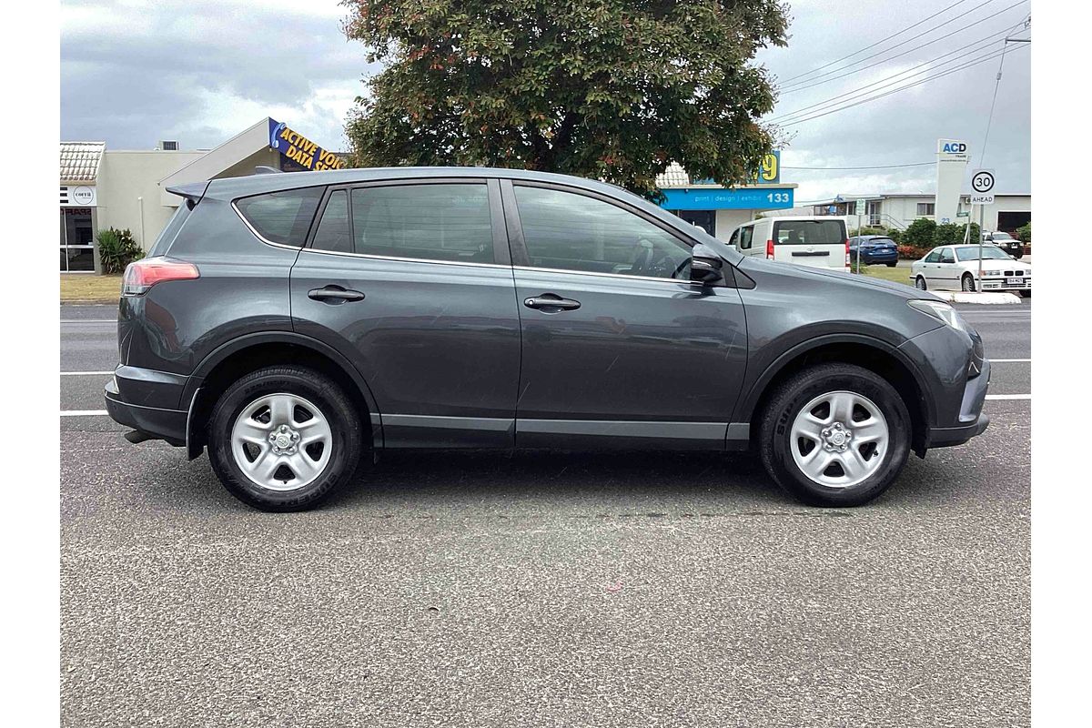 2015 Toyota RAV4 GX ASA44R