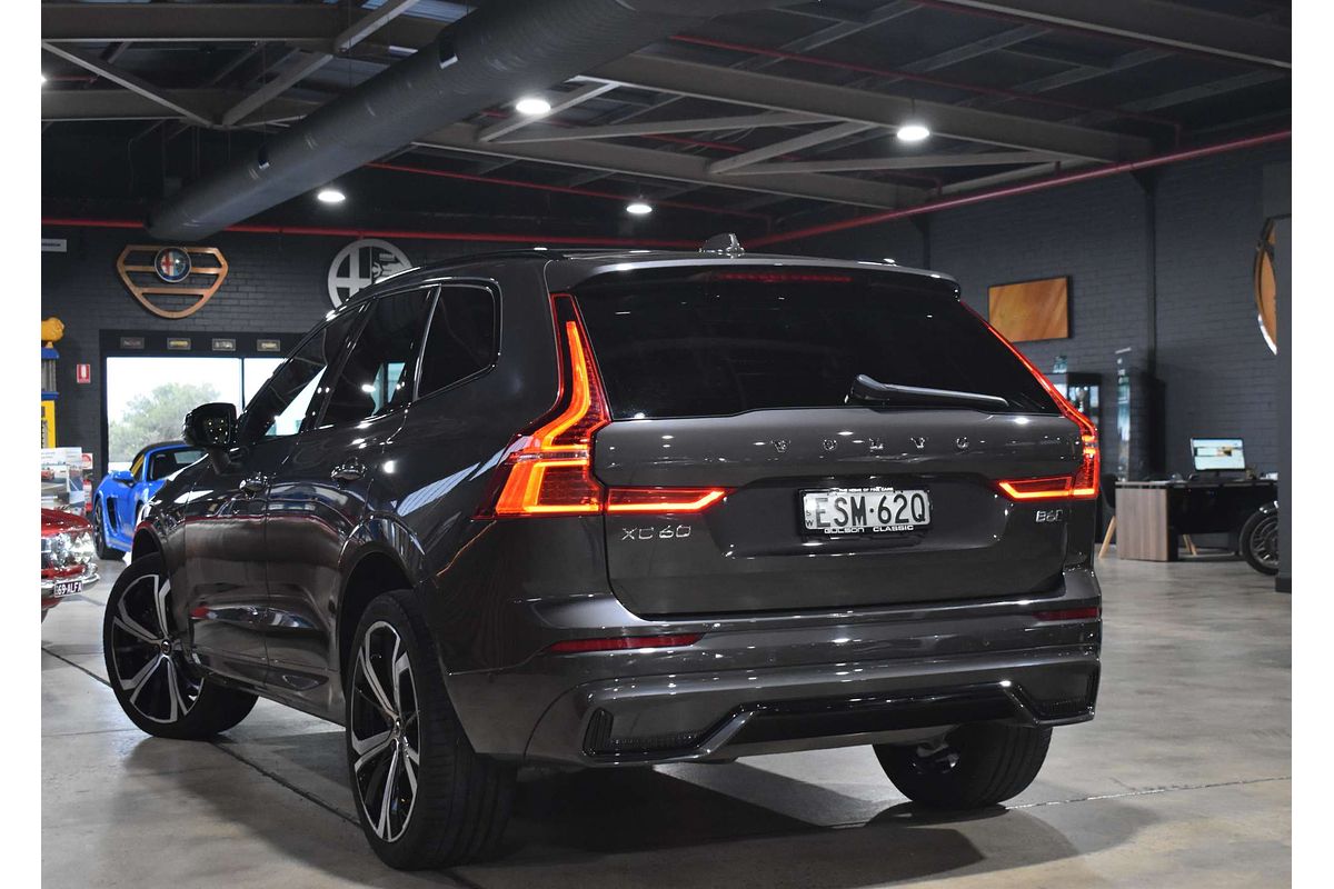 2021 Volvo XC60 B6 R-Design
