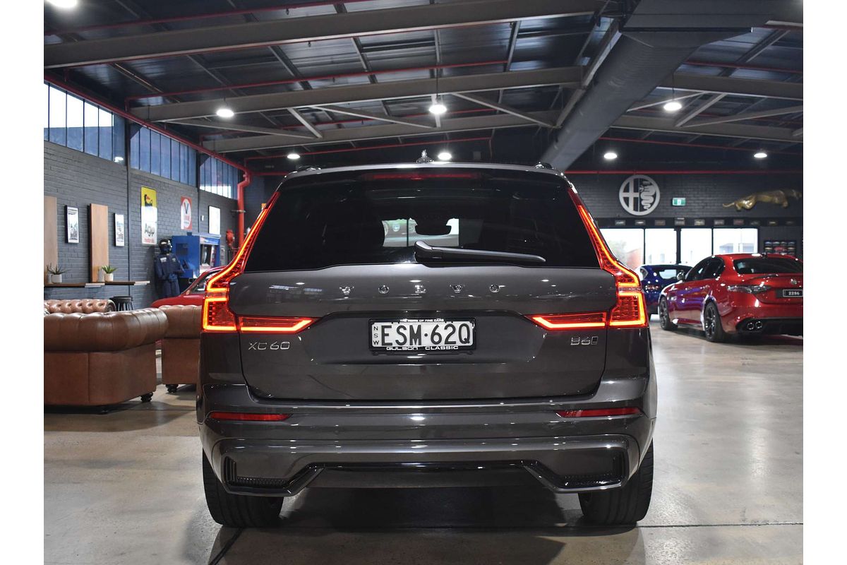 2021 Volvo XC60 B6 R-Design