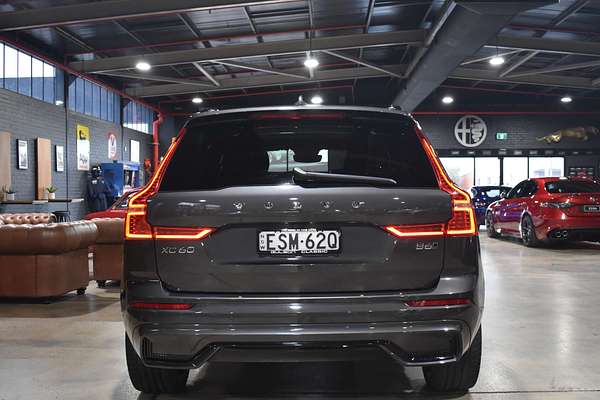 2021 Volvo XC60 B6 R-Design