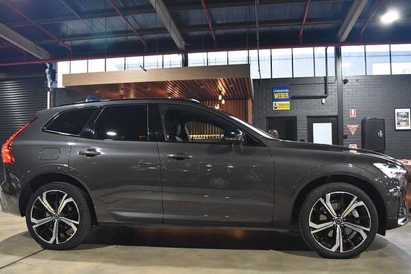 2021 Volvo XC60 B6 R-Design