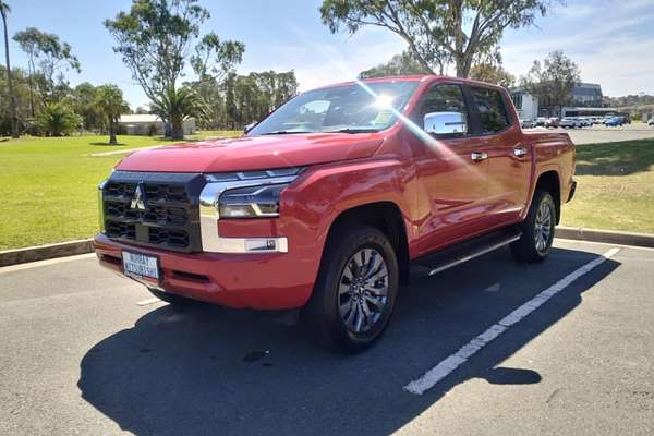 2024 Mitsubishi Triton GLS MV 4X4