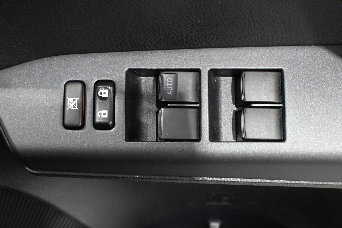2017 Toyota RAV4 GX ZSA42R