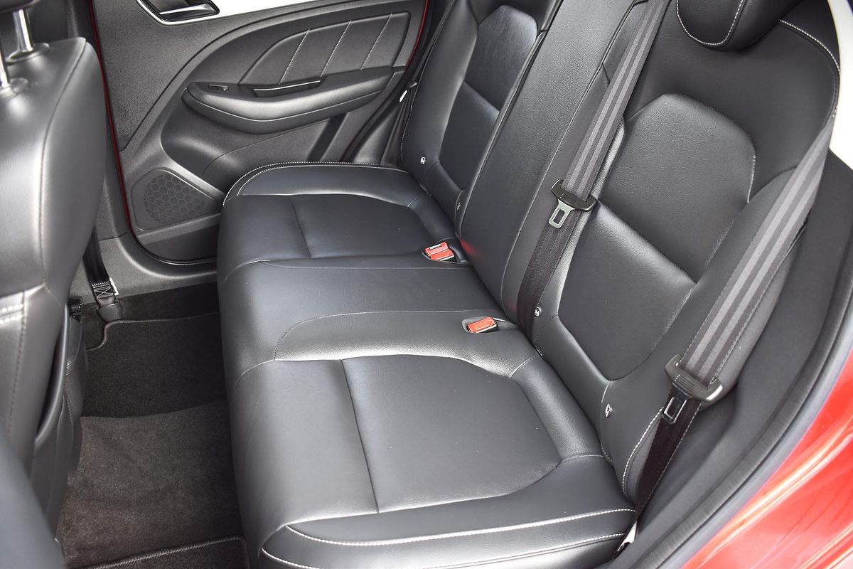 2020 MG ZS Essence AZS1
