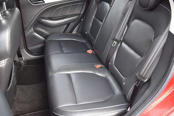 2020 MG ZS Essence AZS1