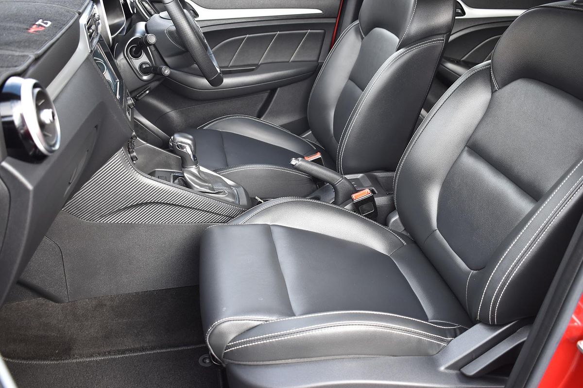 2020 MG ZS Essence AZS1