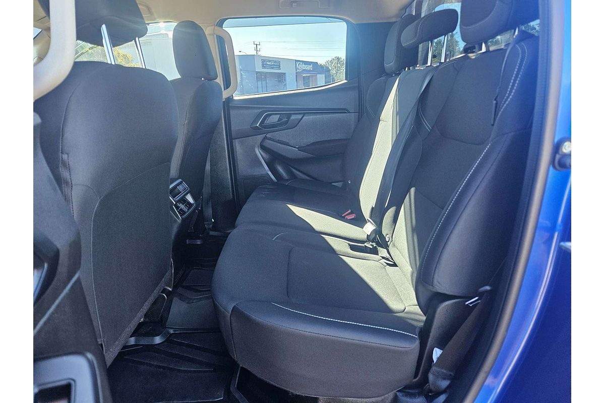 2023 Isuzu D-MAX SX 4X4