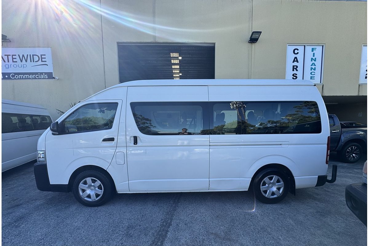 2018 Toyota Hiace Commuter TRH223R MY16