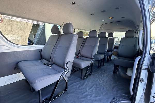 2018 Toyota Hiace Commuter TRH223R MY16