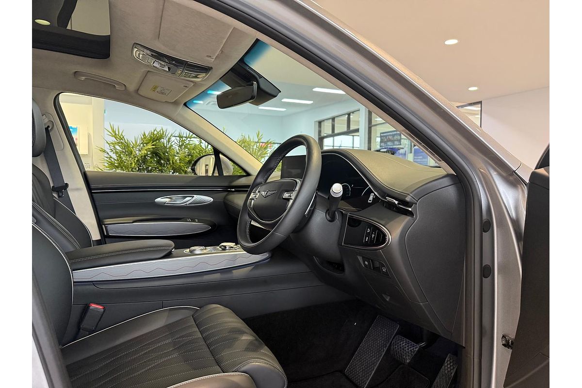 2024 Genesis GV70 2.5T JK.V2