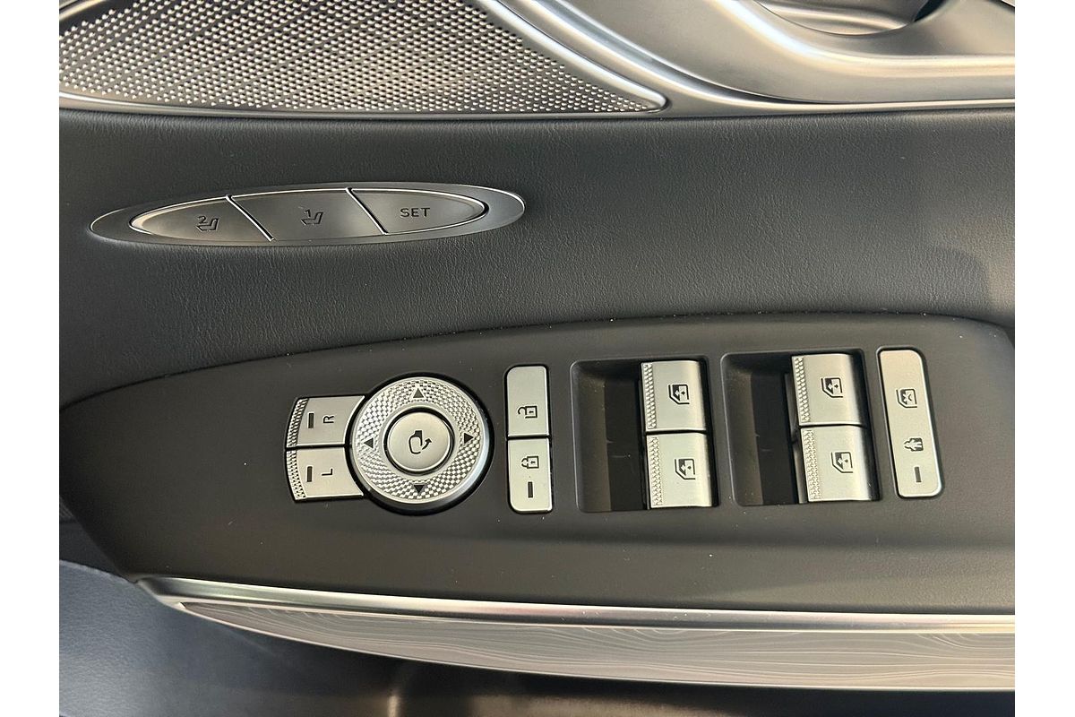 2024 Genesis GV70 2.5T JK.V2