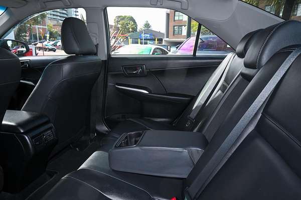 2015 Toyota Camry Atara SL AVV50R