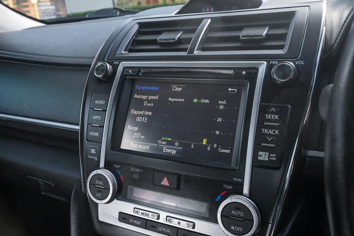 2015 Toyota Camry Atara SL AVV50R