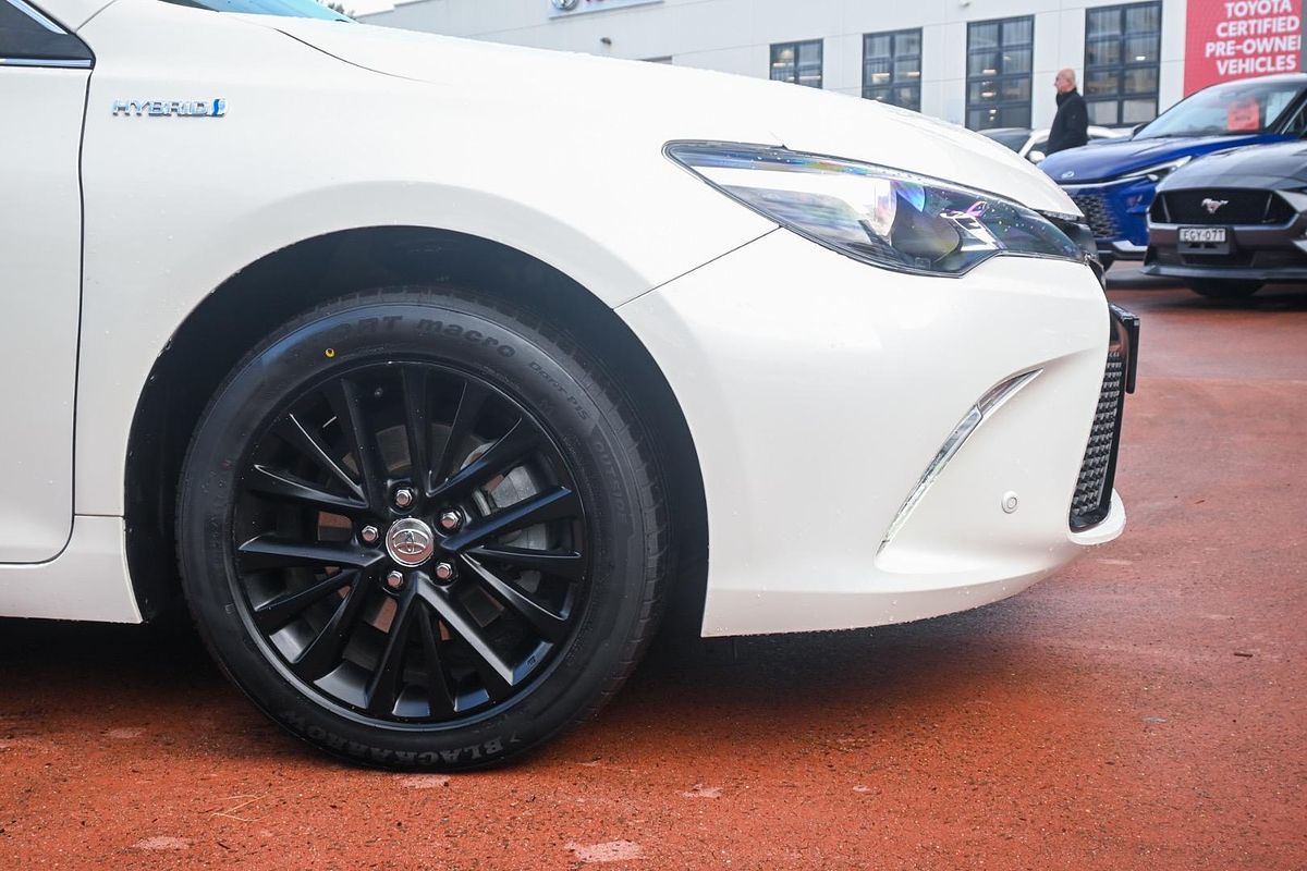 2015 Toyota Camry Atara SL AVV50R