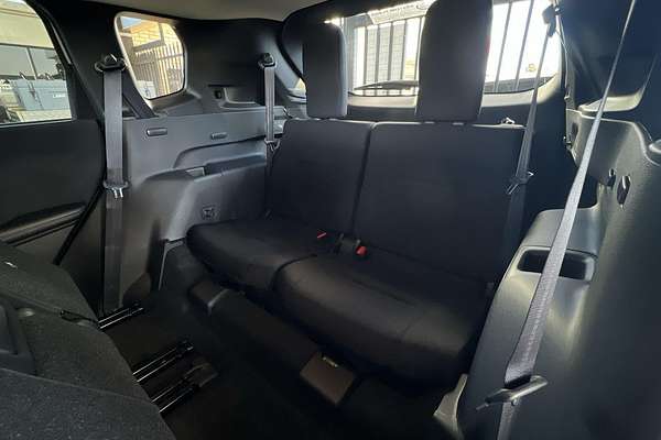 2025 Mitsubishi Outlander LS ZM