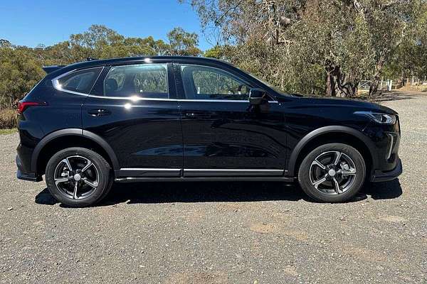 2024 GWM Haval Jolion Ultra Hybrid A02