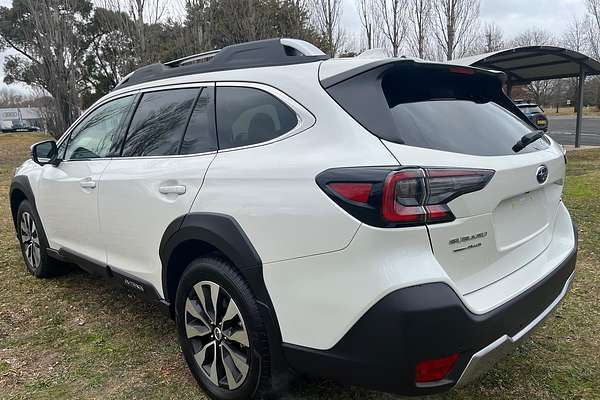 2024 Subaru Outback AWD Touring 6GEN