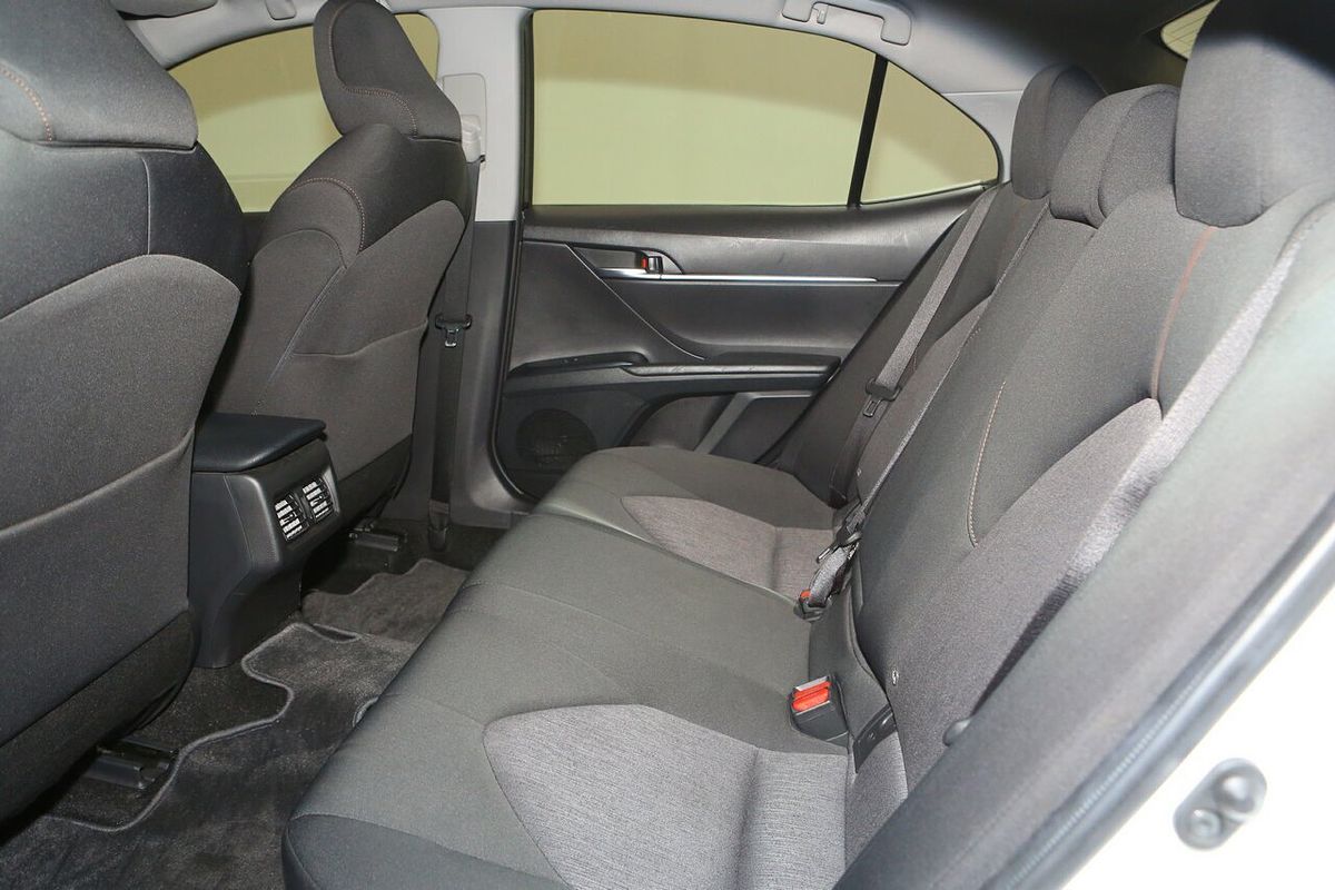 2019 Toyota Camry Ascent ASV70R