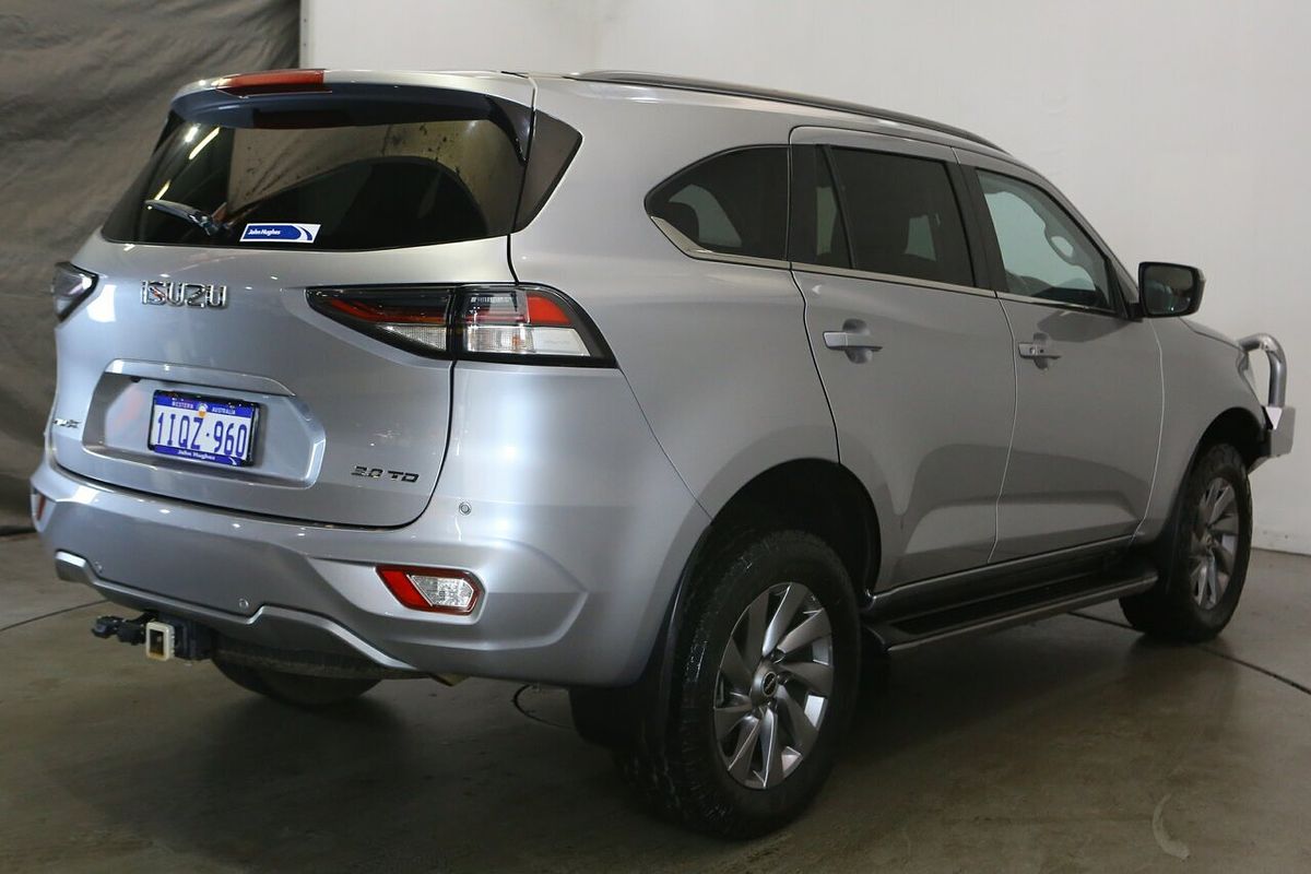 2021 Isuzu MU-X LS-U