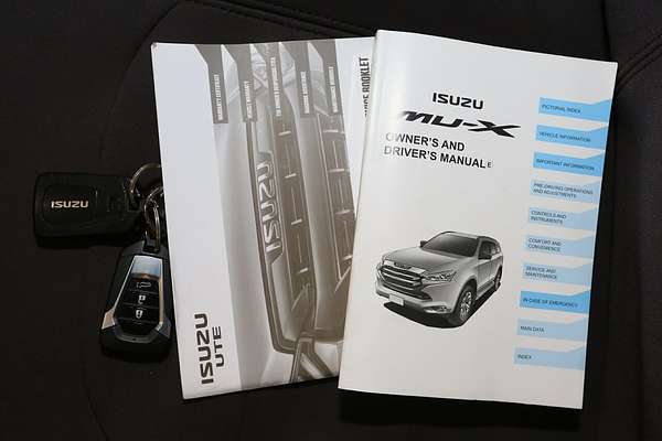 2021 Isuzu MU-X LS-U