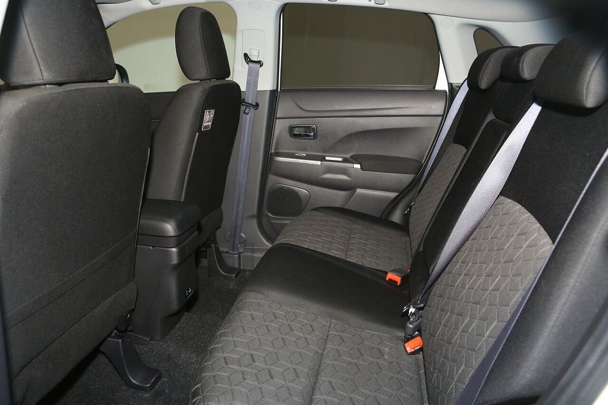 2024 Mitsubishi ASX LS XD