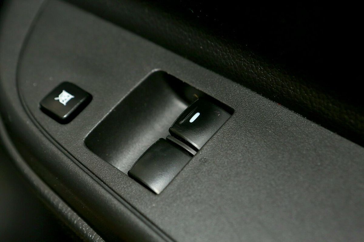 2020 Mitsubishi Triton GLX MR Rear Wheel Drive