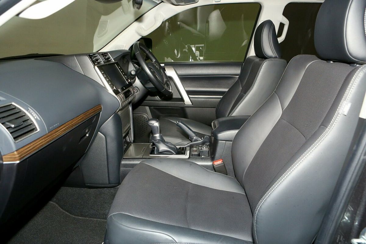 2022 Toyota Landcruiser Prado VX GDJ150R