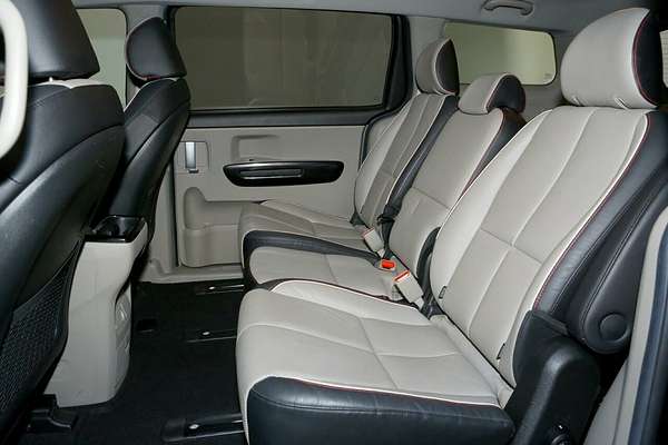 2020 Kia Carnival SLi YP