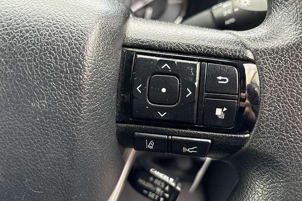 2020 Toyota Hilux SR GUN126R 4X4