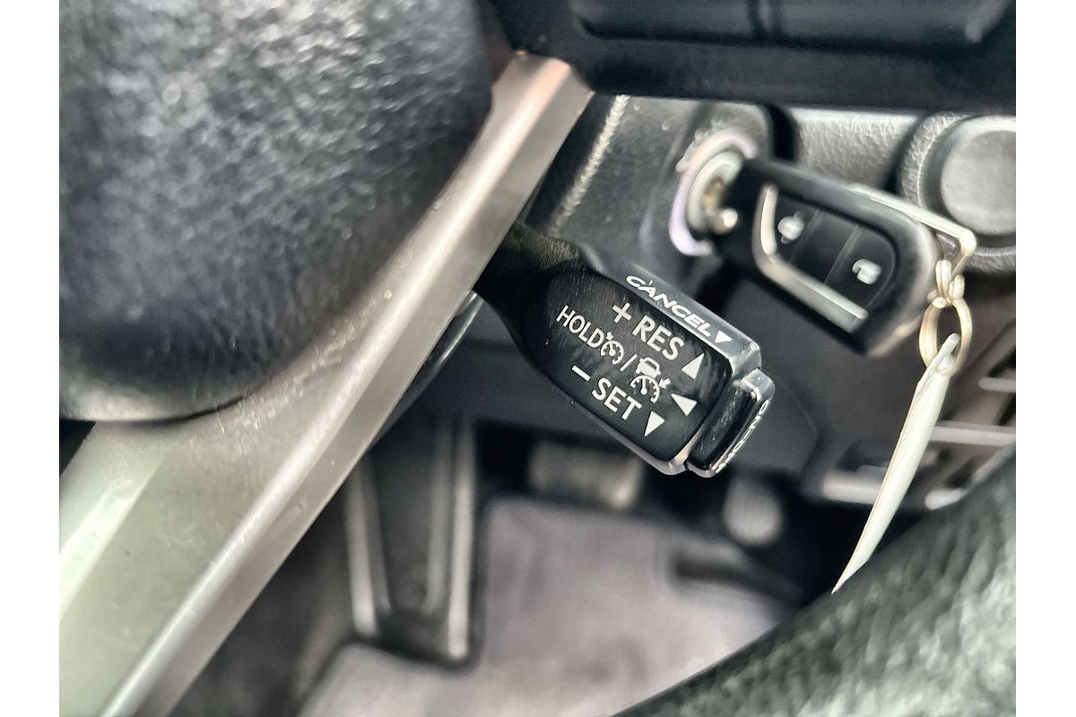 2020 Toyota Hilux SR GUN126R 4X4