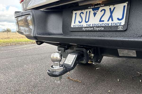 2020 Toyota Hilux SR GUN126R 4X4