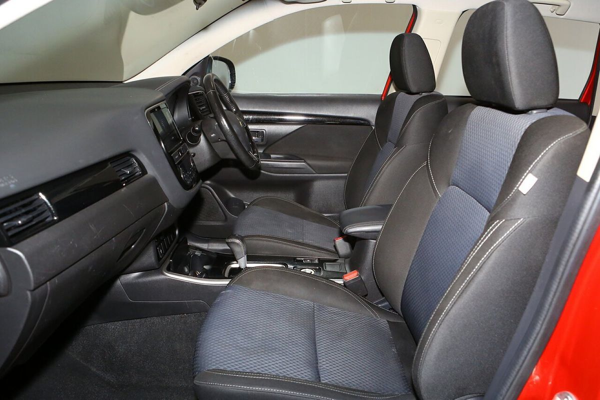 2018 Mitsubishi Outlander ES ZL