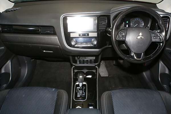 2018 Mitsubishi Outlander ES ZL