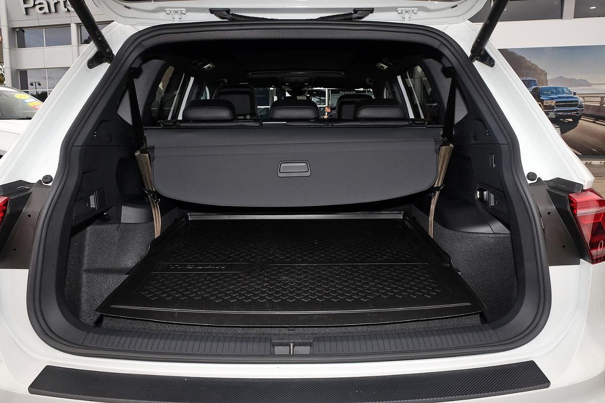 2023 Volkswagen Tiguan 147TDI R-Line Allspace 5N