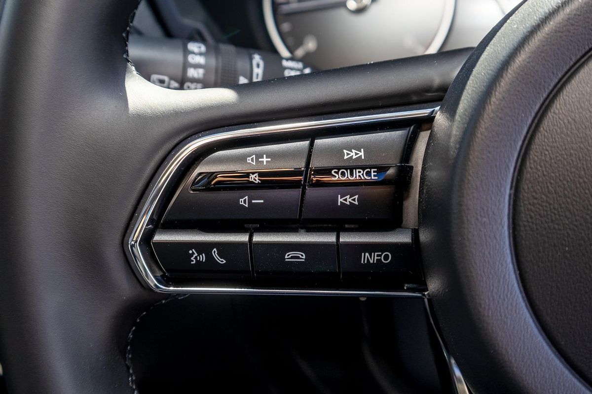 2025 Mazda CX-60 D50e Pure KH Series