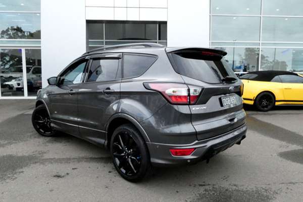 2018 Ford Escape ST-Line ZG