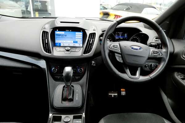 2018 Ford Escape ST-Line ZG