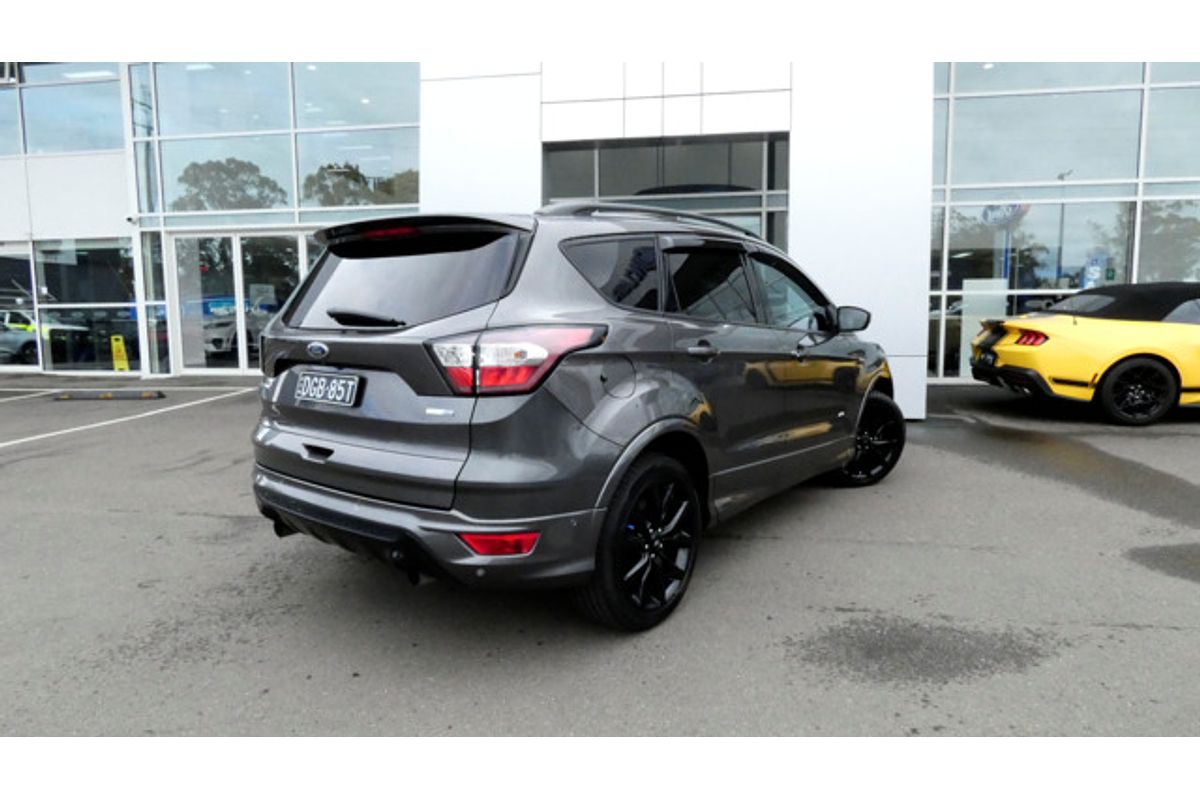 2018 Ford Escape ST-Line ZG