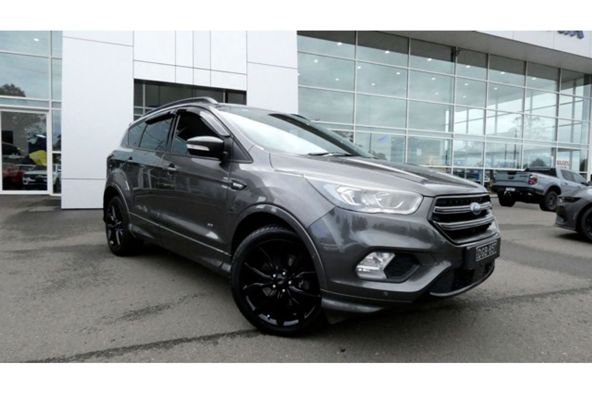 2018 Ford Escape ST-Line ZG