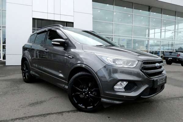 2018 Ford Escape ST-Line ZG