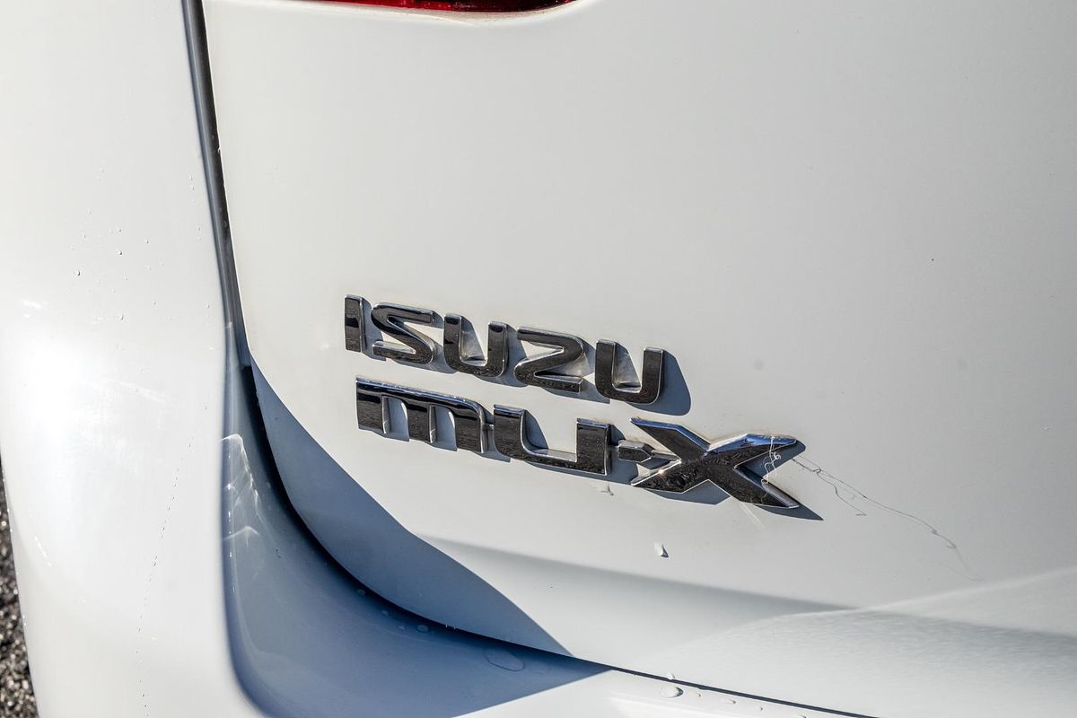 2016 Isuzu MU-X LS-U